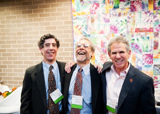Richard Davidson, Daniel Goleman i Jon Kabat-Zinn. Photo:tricycle.org